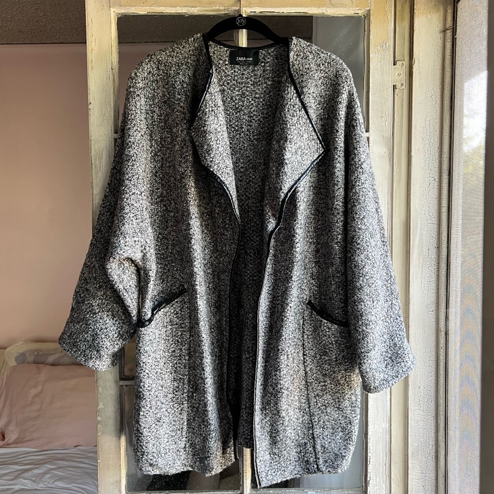 Zara Black and Grey Knit Open Front Cardigan with faux leather piping